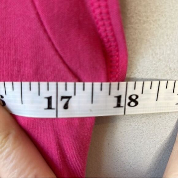 Patagonia Hot Pink Short Sleeve Hoodie Parker Short-Sleeved Mini Dress - Picture 7 of 8